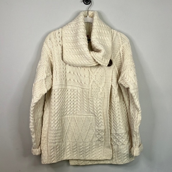 Carraigdonn Sweaters - Carraigdonn cream wool cardigan sweater